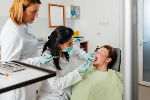 Best Holiday Emergency Dentist in Sonterra, TX